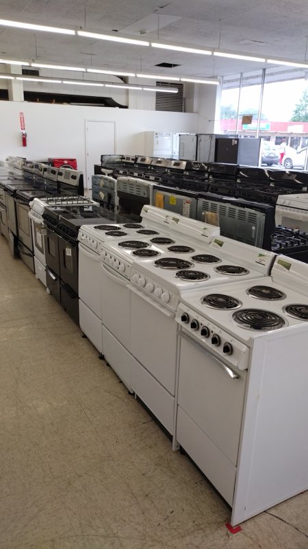 Purchase Appliances Inc. ranges on the showroom floor